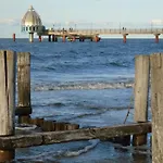 Komfortable In By Interhome Apartamento Zingst