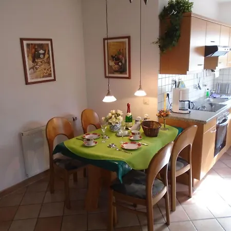 Apartman Komfortable In By Interhome Zingst