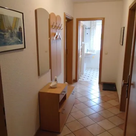 Appartement Komfortable In By Interhome