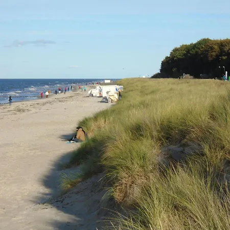 Apartamento Komfortable In By Interhome Zingst